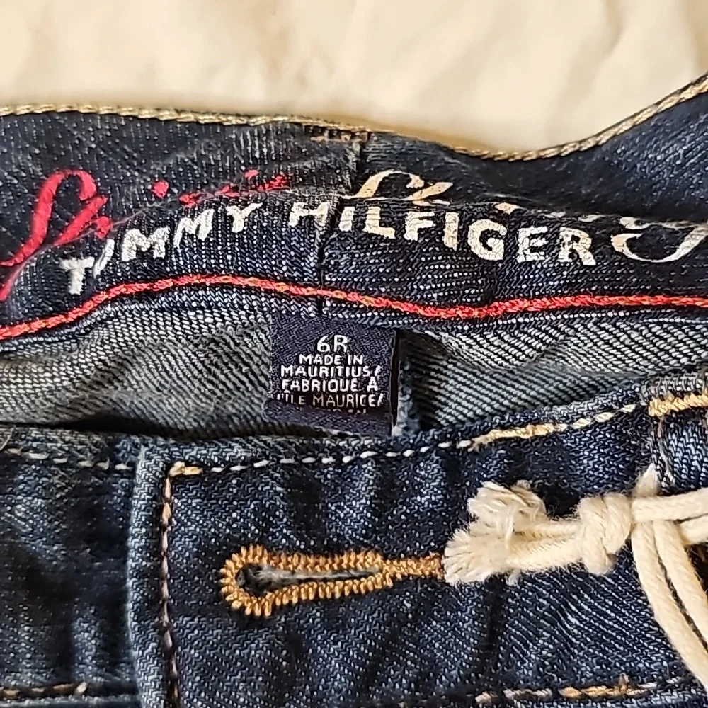 NWT Tommy Hilfiger skinny Spirit Mid rise jeans size 6 reg - Picture 2 of 10